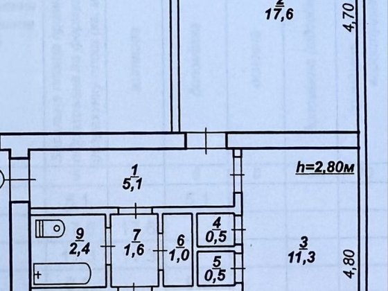 2-х ост 8 горбольница, сталинка, 1/3, не угл Кривой Рог
