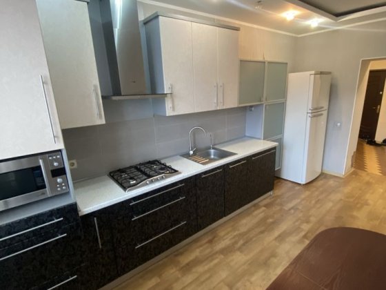 Велика однокімнатна квартира перепланована в двокімнатну! Новобудова! Полтава