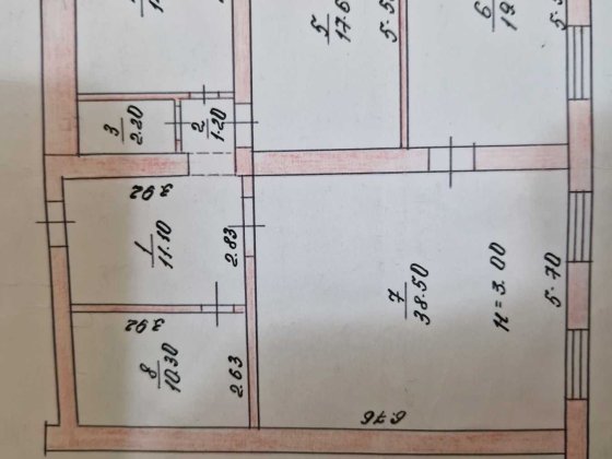 продається  3 кімнатна  квартира в Металургійному районі Кривой Рог