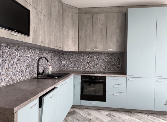 Простора однокімнатна квартира в Ірпені - фото 1