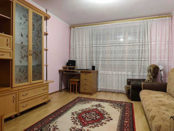 Продам 2кім чешку р-н Епіцентр Ровно