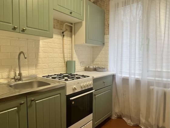 Продам 2х.ком.квартиру ул.Покровская,Ясень,Саксаганский район Кривой Рог