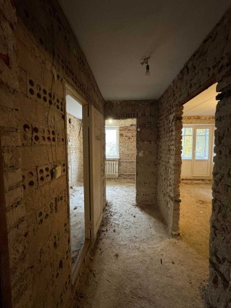 ПРОДАЖ! 1к.кв. Історичний центр, р-н Березового скверу. - фото 1