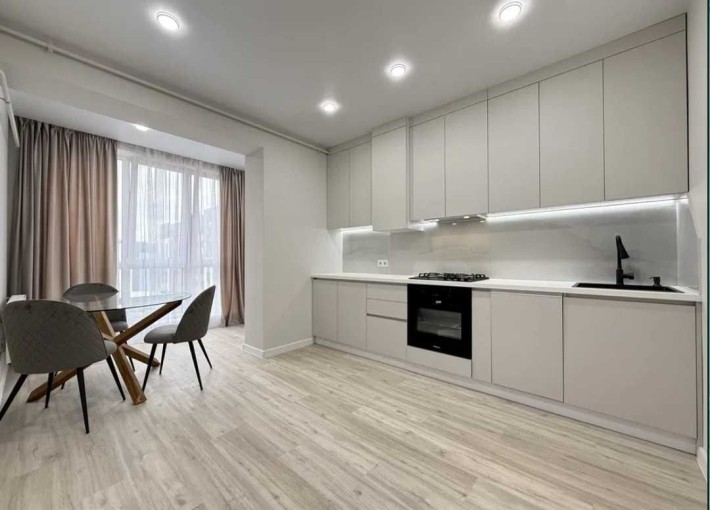 1-Кімнатна «На Щасливому» Нова, Сучасна, Укомплектована! - фото 1