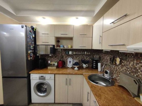 Продам 2к квартиру в центрі, цегла, 3й поверх, з ремонтом Полтава