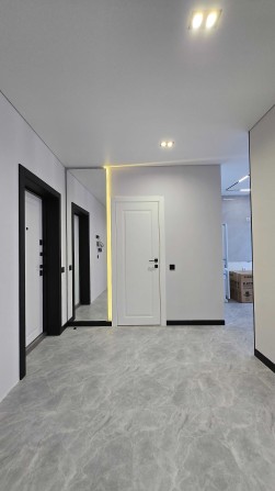 Двокімнатна квартира в Центральному парку! Без комісії ! Новий ремонт! - фото 1