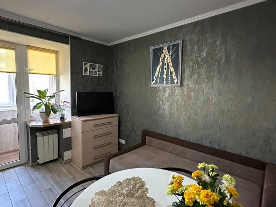 Продаж без комісії 2 к.квартира з ремонтом!  3 балкони! 2 кладовки! Ірпінь