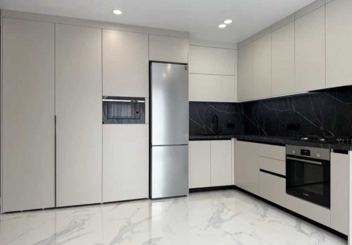 1-кімнатна на Щасливому.Нова.4-й поверх. З РЕМОНТОМ! - фото 1