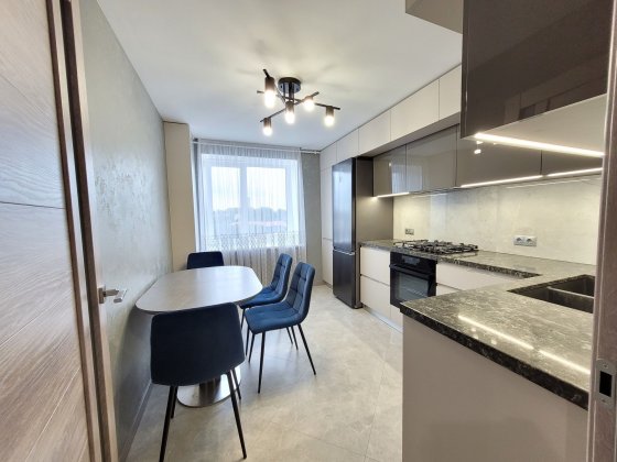 3к.Новобуд! Арцеулова! 5/10ц, 77м2, Авт.оп!, 130000уо! Луцк