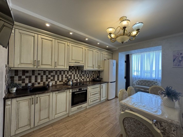 Продаж 2-кімнатної квартири - фото 1