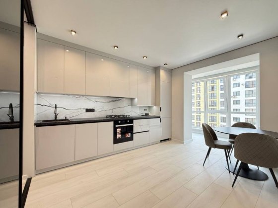 1-кімнатна ЖК,,На Щасливому" Нова.В наявності.  Є гардеробна!!! Ровно