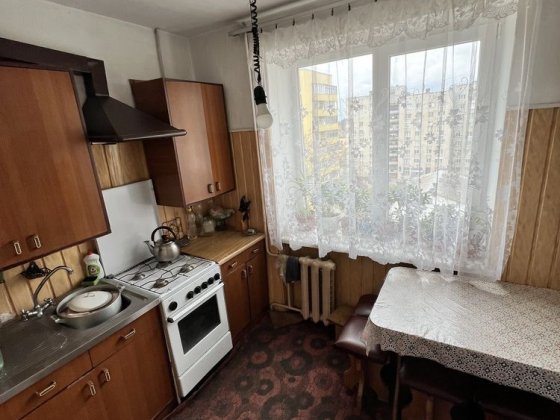 Продам 2х кімнатну квартиру Д. Галицького Ровно