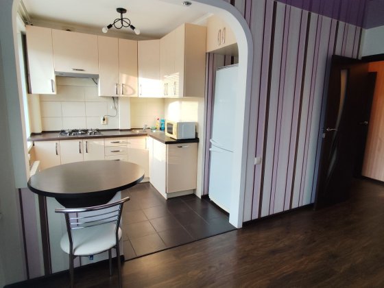 2-кімн квартира з ремонтом, меблі і техніка! Кондратьєва Суми