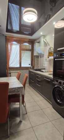 Продаж 2к квартири Г Кондратьева з новим ремонтом - фото 1