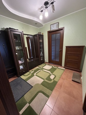 Продам квартиру 2х ко мнатну на м н Солнечный - фото 1