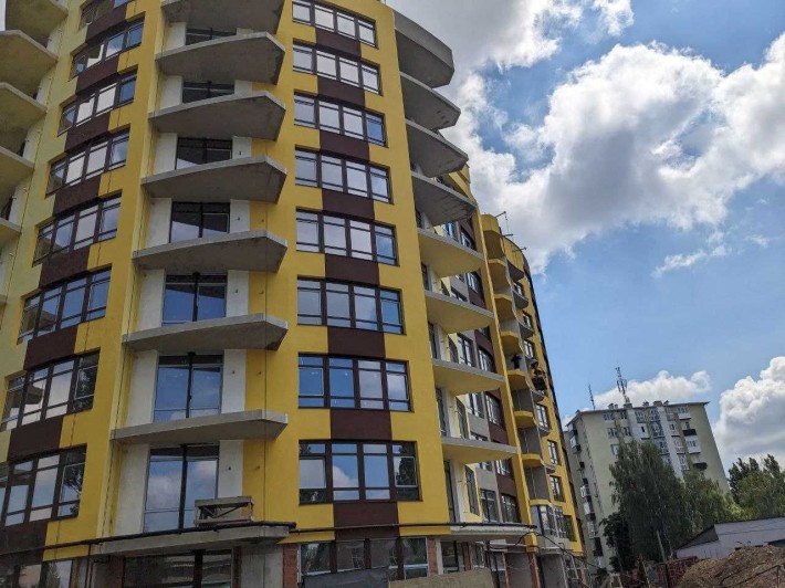 Продаж3-х. кімнатна квартира - фото 1