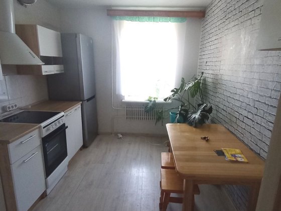 " Комфортна 2 - кім. квартира в цегляному будинку Ровно