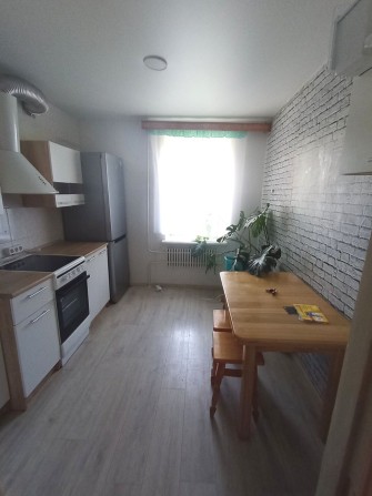 " Комфортна 2 - кім. квартира в цегляному будинку - фото 1