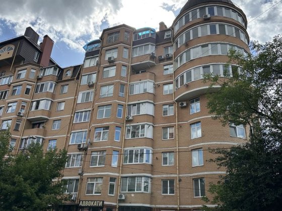 Терміново! Лише 850$ Елітний будинок в центрі Ровно