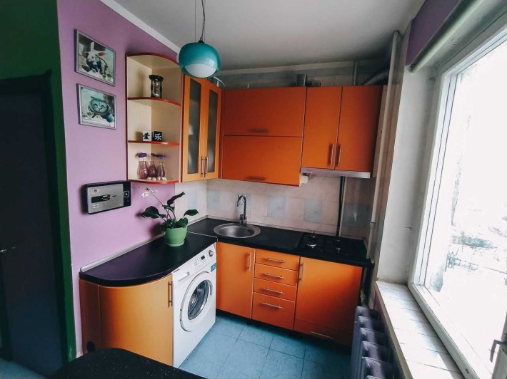 Продаж 4к квартири на дві родини. Пр.Перемоги - фото 1