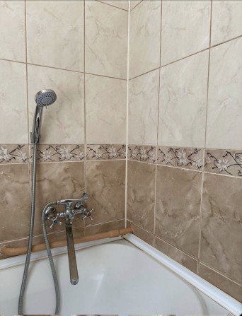 Продаж затишної 2к на 2 поверсі з ремонтом та меблями - фото 1