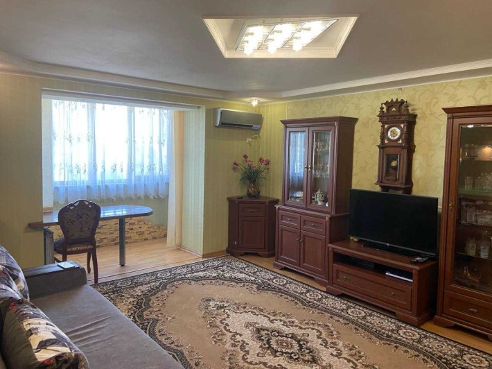 Продаж трикімнатної квартири по Вул. Олександра Поля. В центрі міста - фото 1