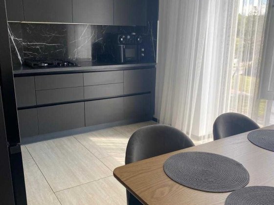 ВЛАСНИК. Продам квартиру мікрорайон "Щасливе" Ровно