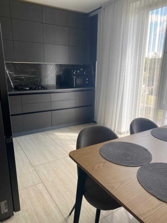 ВЛАСНИК. Продам квартиру мікрорайон "Щасливе" - фото 1