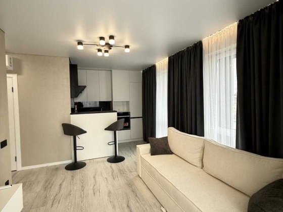 Продаж 1 кімнатної квартири в Новобудові з ремонтом ! Ровно