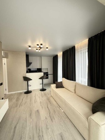 Продаж 1 кімнатної квартири в Новобудові з ремонтом ! - фото 1