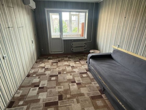 Продаю однокомнатную квартиру Кривой Рог