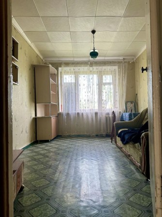 2 комн в 5-ти комн квартире, 17 квартал 3/5, кирп дом - фото 1