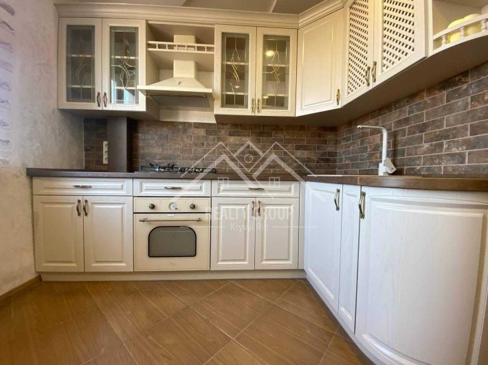 Продаж 3к квартири поліпшенного планування район Кресу - фото 1