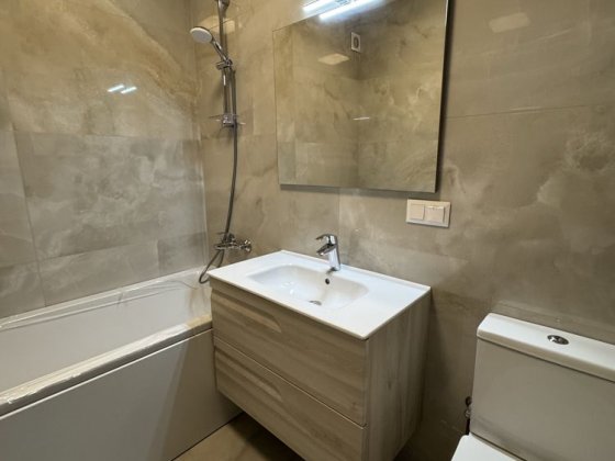 Двокімнатна квартира на Щасливому Ровно