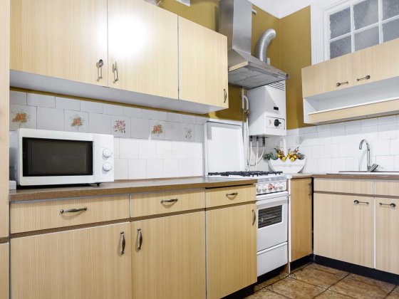 Ексклюзив! 2-кімнатна «Сталінка» у самісінькому Центрі! Ровно