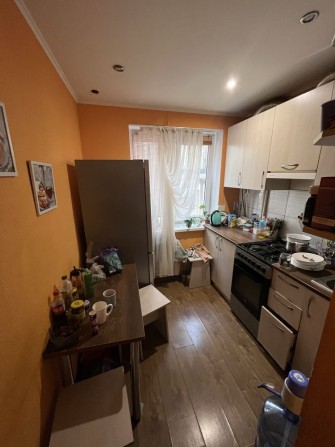 Продам 3-х кім на Бизова (Якіра) 1/5 поверх - фото 1