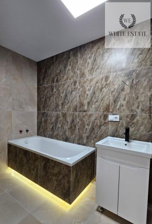 Продаж 2кім. квартири по вул.Смакули - фото 1