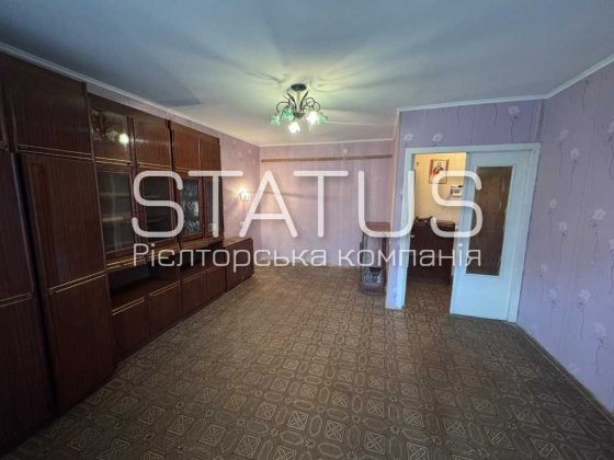 Продаж однокімнатної квартири. Поділ. Вул. Небесної сотні. Полтава