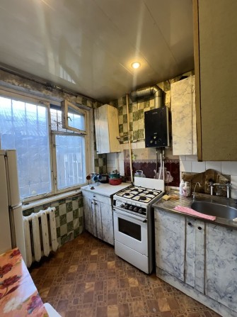 Продам 2 кімнатну квартиру по вулиці Вадима Гурова 31б - фото 1