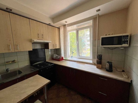 ‼️Алмазний‼️ 2к квартира з ремонтом, середній поверх, цегляний будинок Полтава