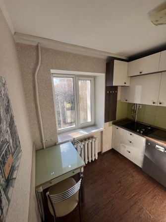 Двокімнатна квартира з ремонтом! - фото 1