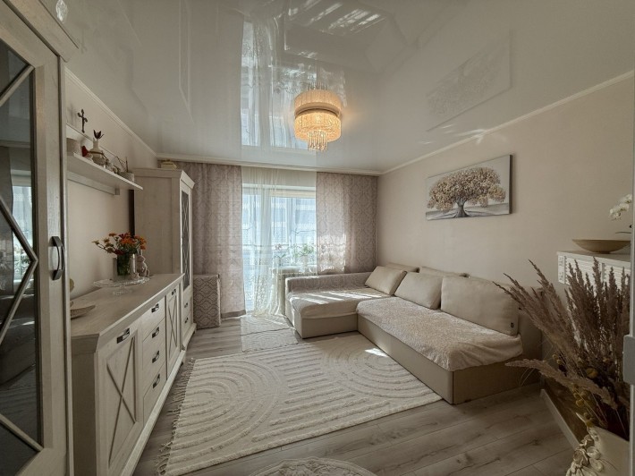 Продаж 3кім Лучаківського 65 кв м. 2 пов - фото 1