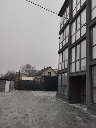 Продаж 2 км квартири на Білогірській, біля центру - фото 1