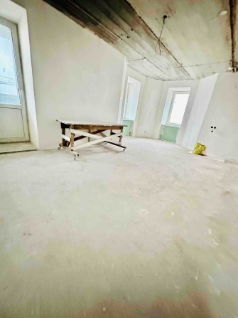 Велика 1 кім на Корольова в новобудові - фото 1