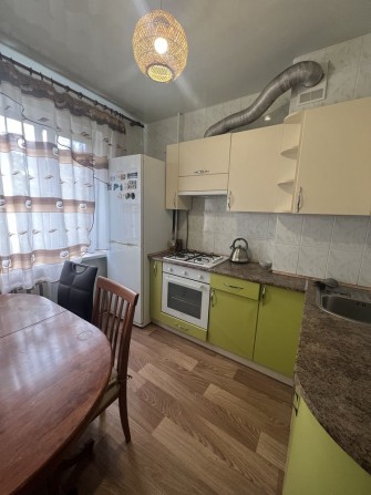 Продам 2 кімнатну квартиру мікрорайон Індустріальний . - фото 1