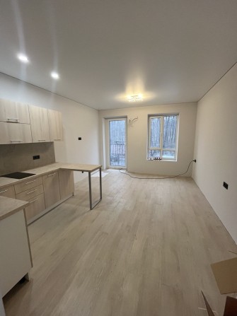 Квартира з ремонтом - фото 1