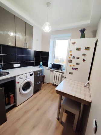 1кімнатна квартира з ремонтом меблями та технікою - 35500 Дол США - фото 1