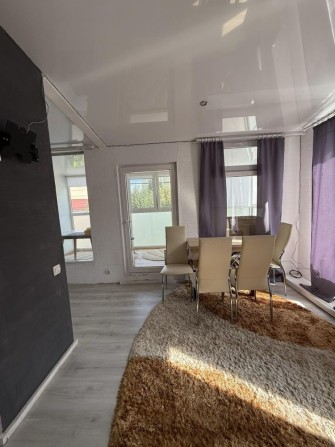 Продам 1 кімнатну квартиру - фото 1