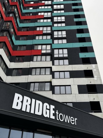 Терміново! Продам 2-кімнатну квартиру в елітному ЖК Bridge Tower - фото 1