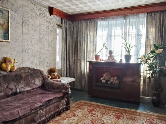 Продається 2 кімн. квартира на Даманському Кривой Рог